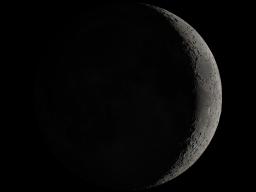 Early-Evening-Crescent-at-Phase-45.jpg